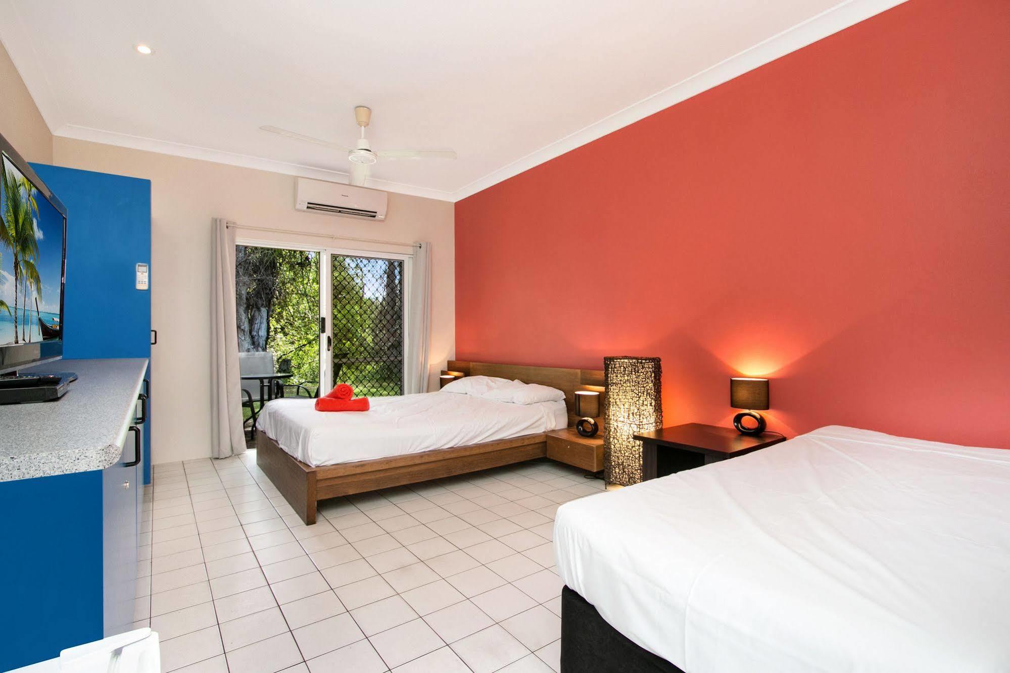 Coral Beach Lodge Port Douglas Kültér fotó